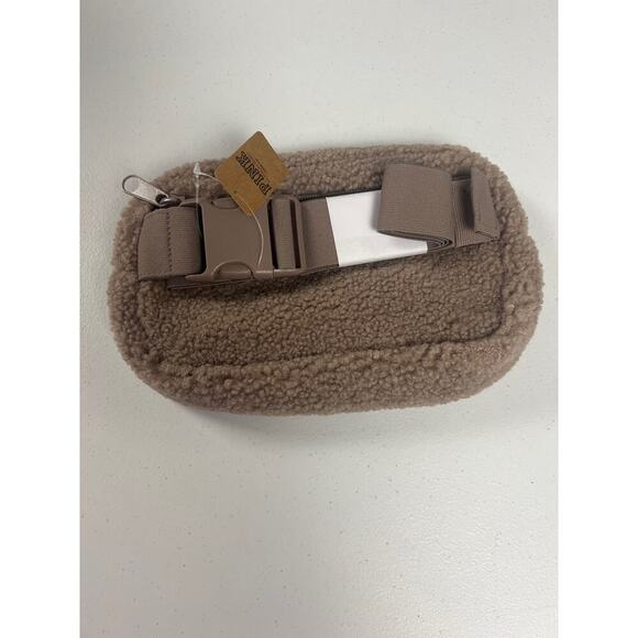 NEW Cross Body Bag Victoria Secret Teddy Fur Plush Taupe - Picture 3 of 9